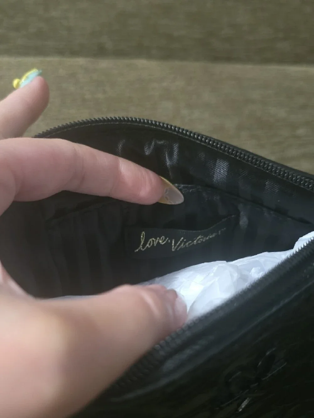Victoria's Secret Black Faux Python Embossed Cosmetic Makeup Bag NWT Rare